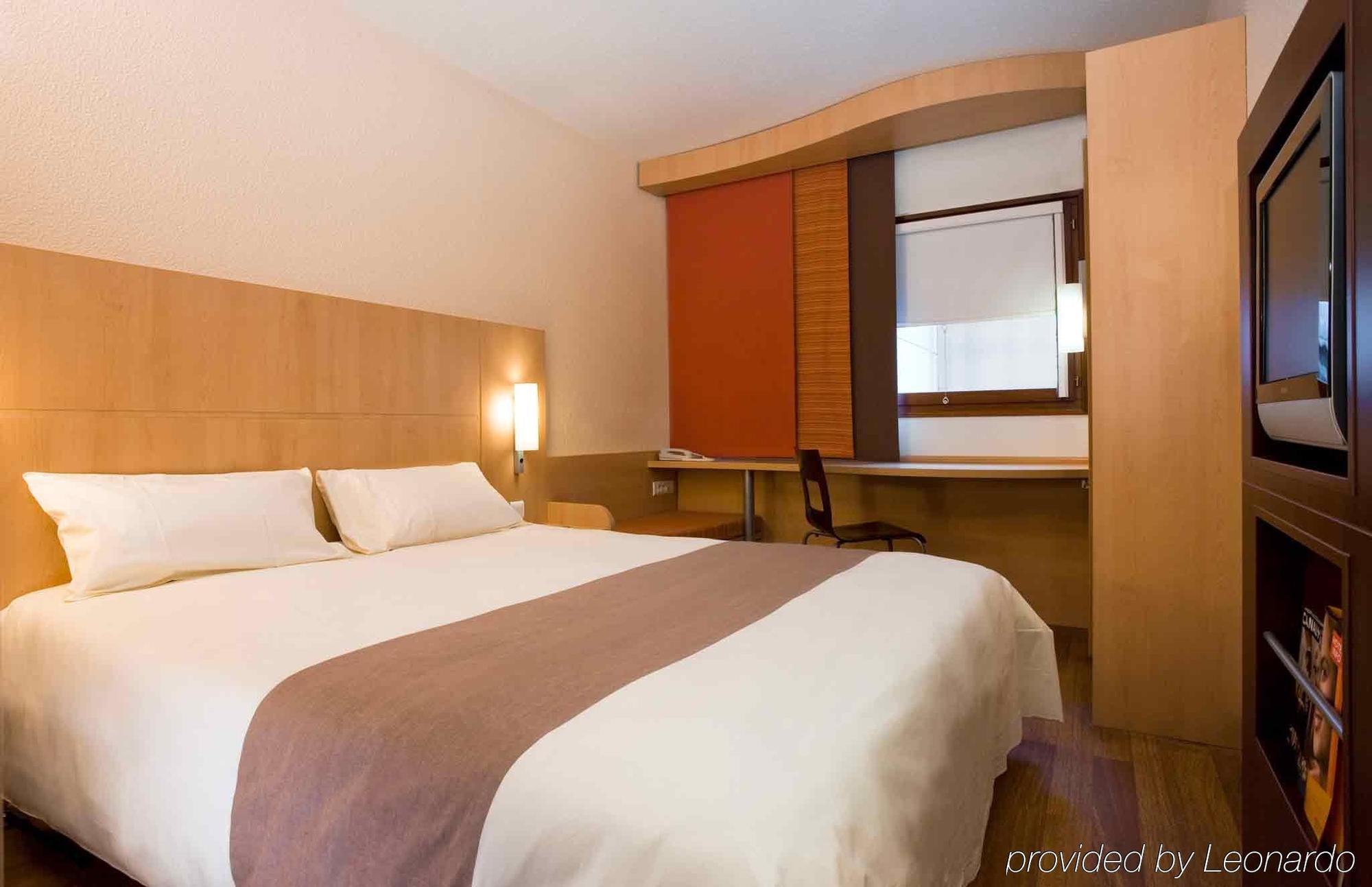 Ibis Fnideq Otel Dış mekan fotoğraf