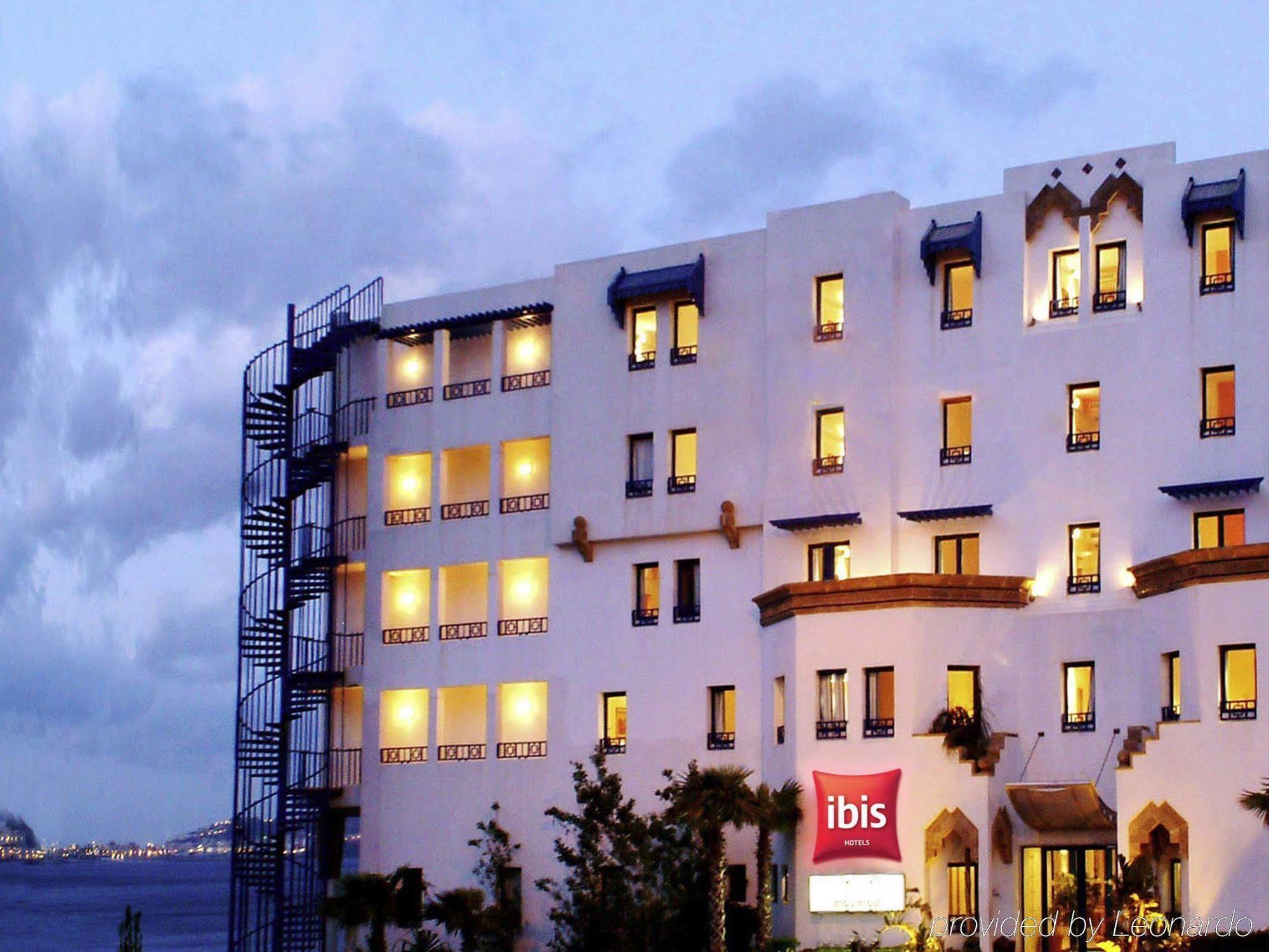 Ibis Fnideq Otel Dış mekan fotoğraf