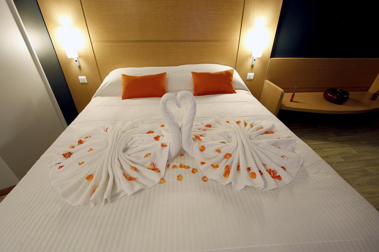Ibis Fnideq Otel Dış mekan fotoğraf