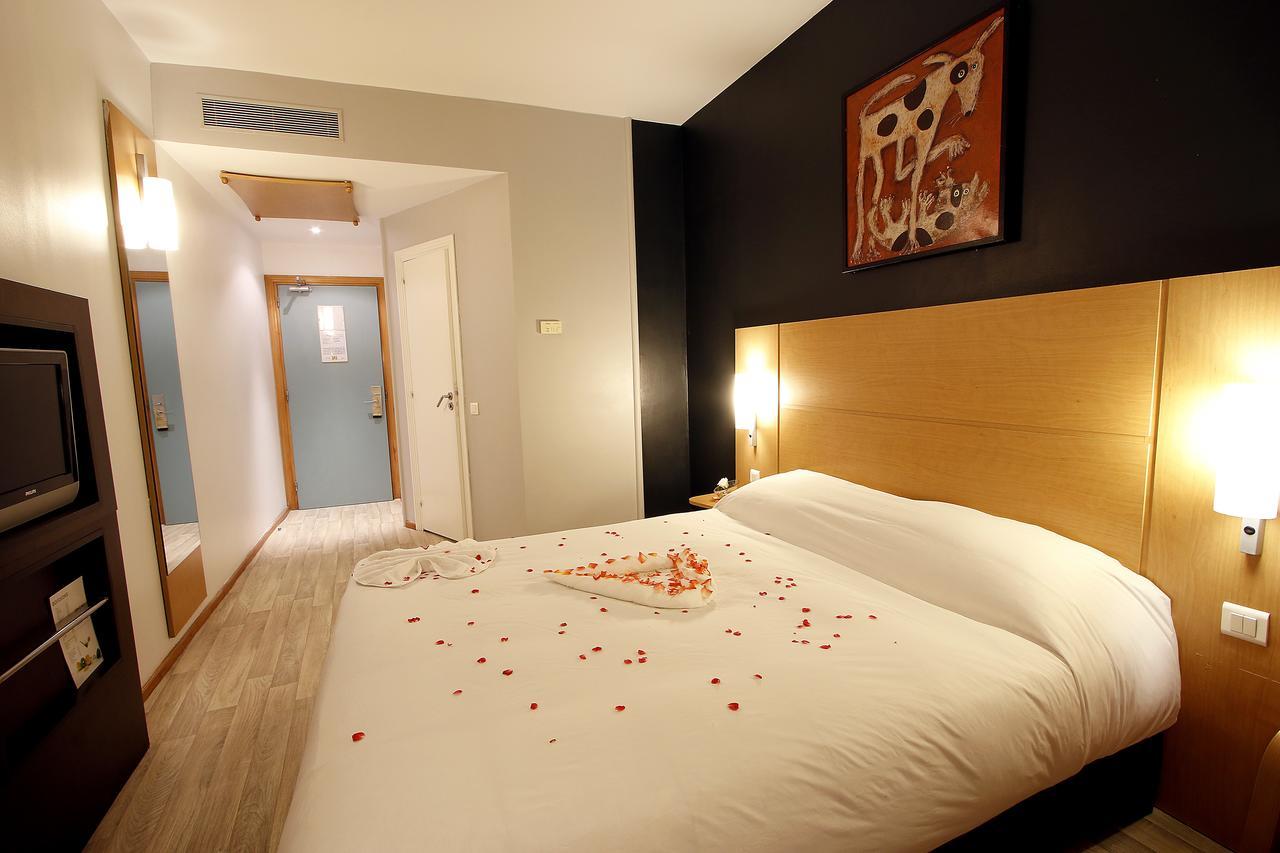 Ibis Fnideq Otel Dış mekan fotoğraf