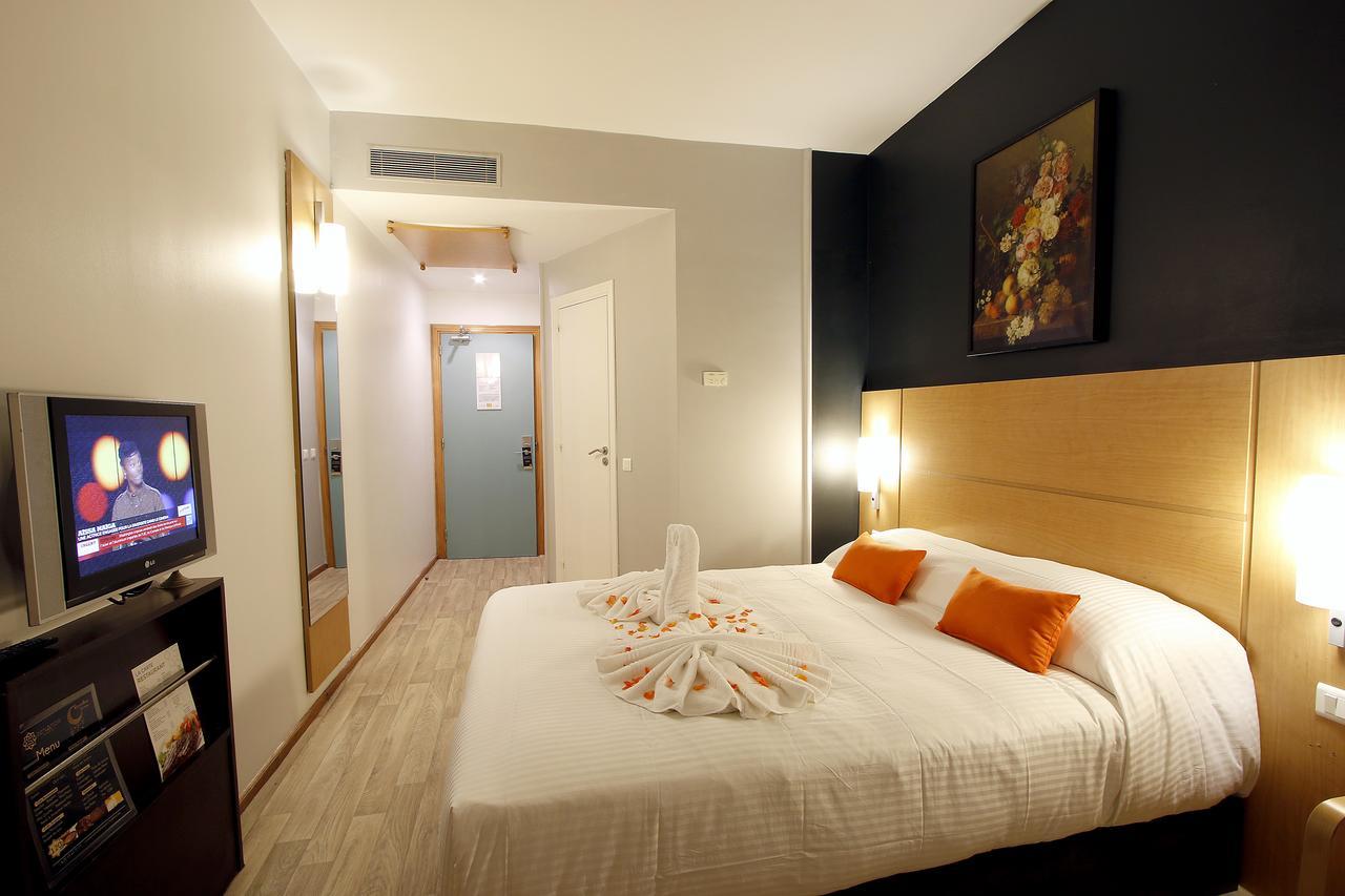 Ibis Fnideq Otel Dış mekan fotoğraf