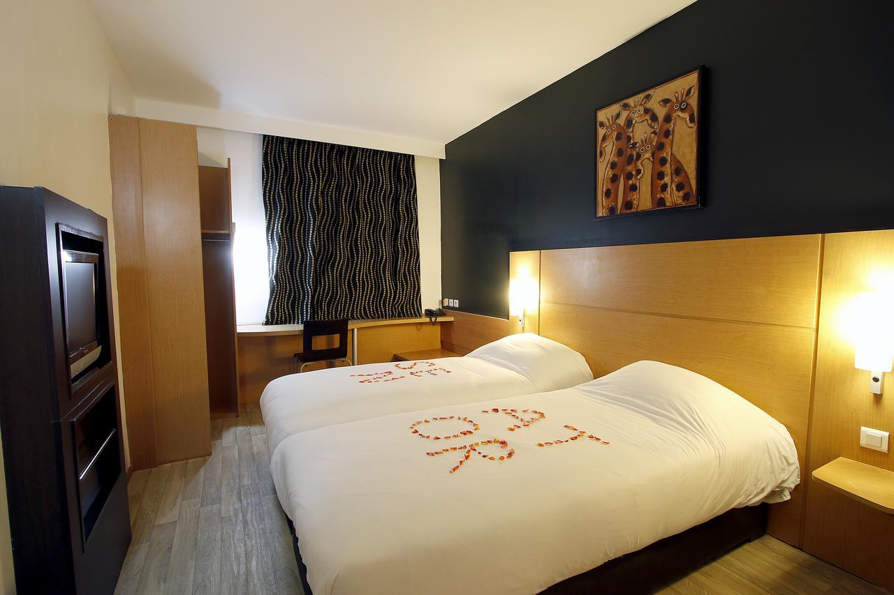 Ibis Fnideq Otel Dış mekan fotoğraf